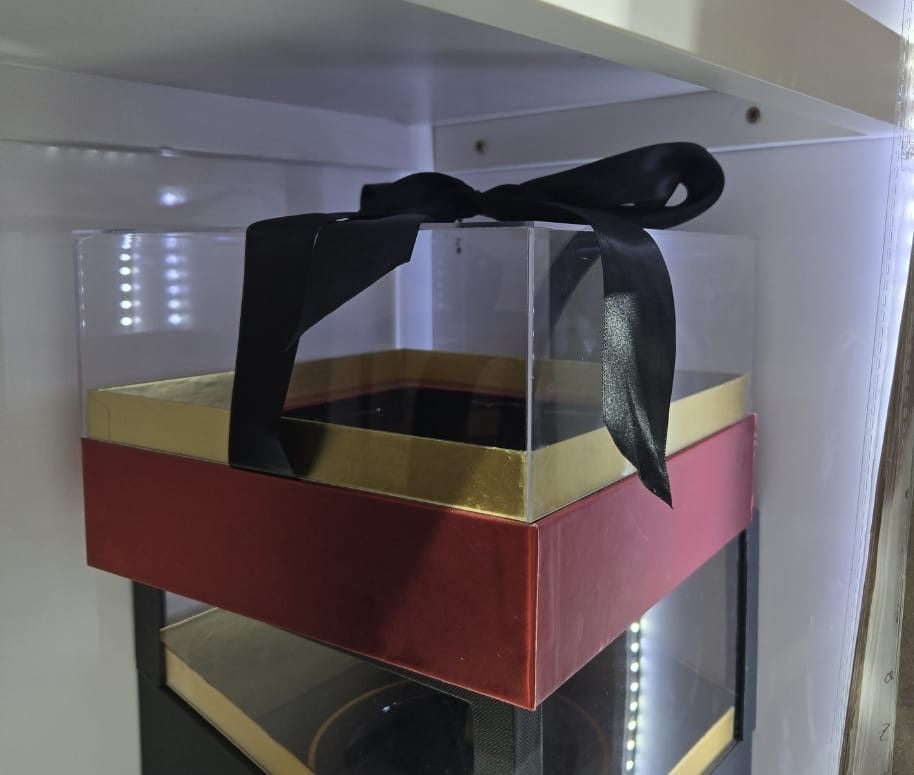 Square Tranparent packaging box